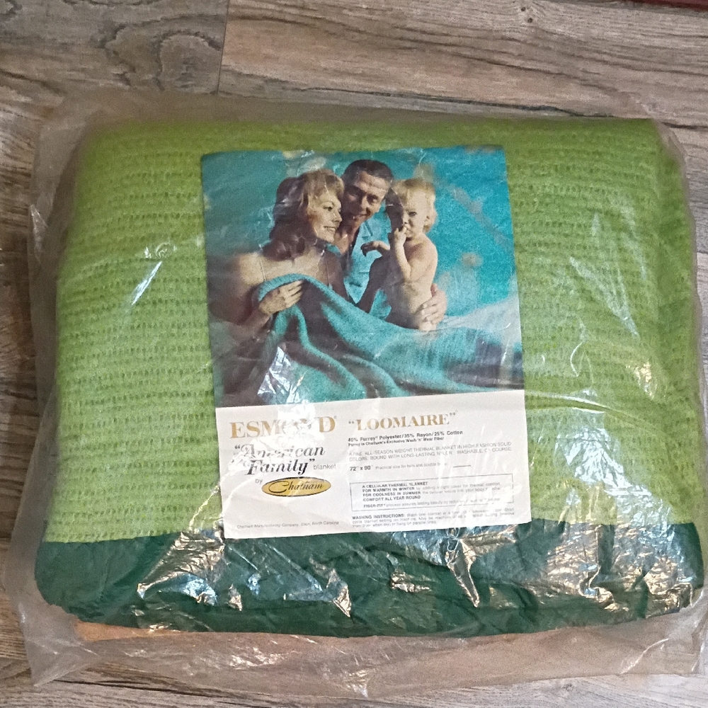 Vtg Edmond American Family Blanket By Chatham Avacodo Green Loomaire NOS